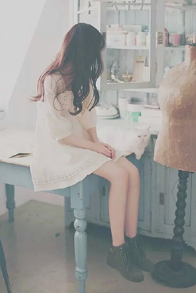 高清大图 女生发型 中长发 卷发 小清新