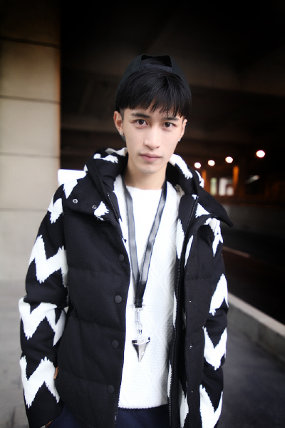 bangboy冬款韩版港风黑白拼接加厚夹棉连帽外套棉衣潮男