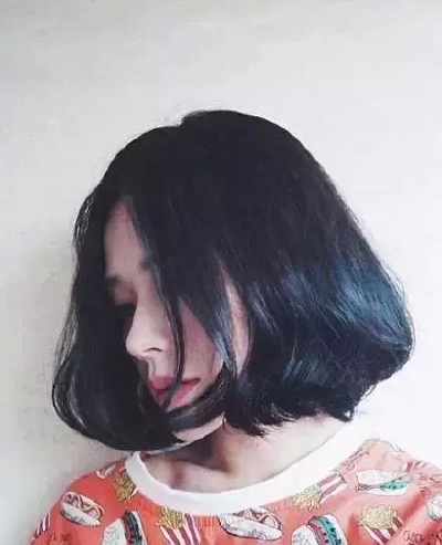 短发
