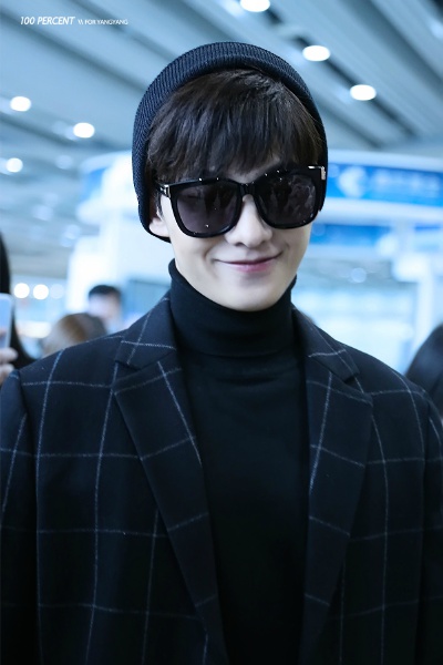 杨洋 机场