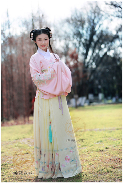 汉服 汉族 传统服饰