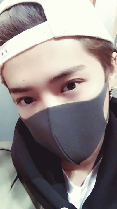  Reloaded 重启 新专辑 海报 鹿晗 LUHAN M鹿M 微博 高清 壁纸 无水印