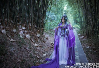 #COS预告#“吾名瑶光，乃天关破军星君是也。”瑶光:阿音，摄影:企鹅，后勤:@露_拖延癌积极治疗中 ，萧无铃，服装:@邕州司马小喇叭 