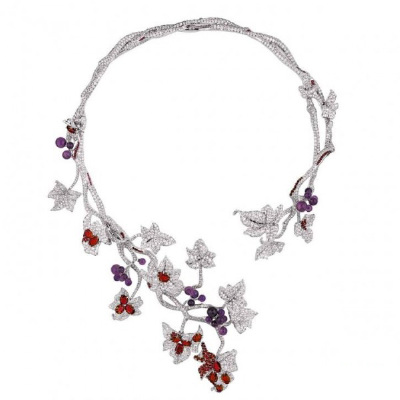 Dior Joaillerie“JEM’ATTACHE OU JE MEURS…” 项链