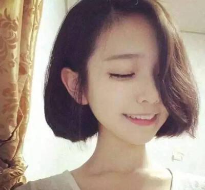 短发的魅力*你不知你剪了短发有多美。@晏翎。