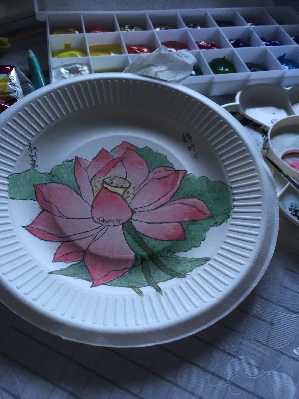 叶小叶丙烯颜料画，荷花
