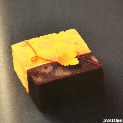 日本十大国宝级和果子匠人——梶山 浩司先生作品欣赏。梶山 浩司先生，现在东京制果学校任课同时，担任日本果子协会东合会副会长之职。