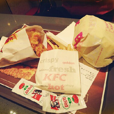 炸鸡 KFC 食物 吃货 食堂 香喷喷 香甜