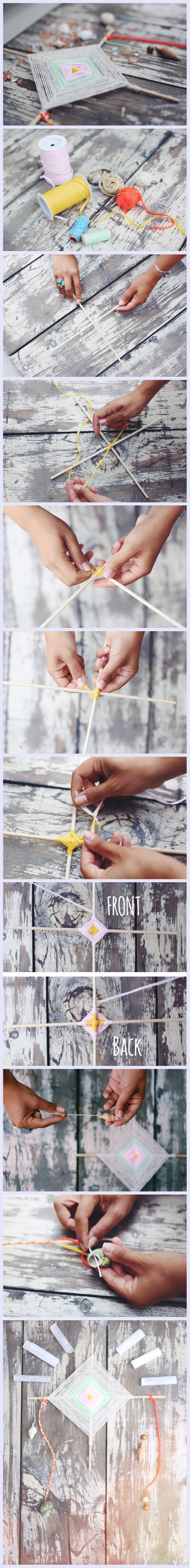 由树枝等扎成的小十字架—“上帝之眼”，西班牙语叫“The Ojo de Dios”，是墨西哥惠乔尔人的一种古老象征物，当一个孩子出生，缠绕中央“眼”，每年加一些线直到孩子五岁时完成。很多人见过这个小装饰，却不知道叫…