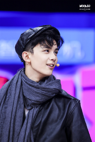 #吴磊LEO##吴磊快乐大本营# 外滩风云✍@吴磊LEO