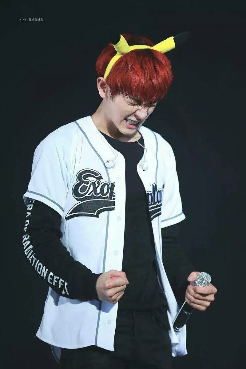 屿灿♢朴灿烈ChanYeol♢三巡♢都让开！皮卡灿要放电啦！十万伏特！