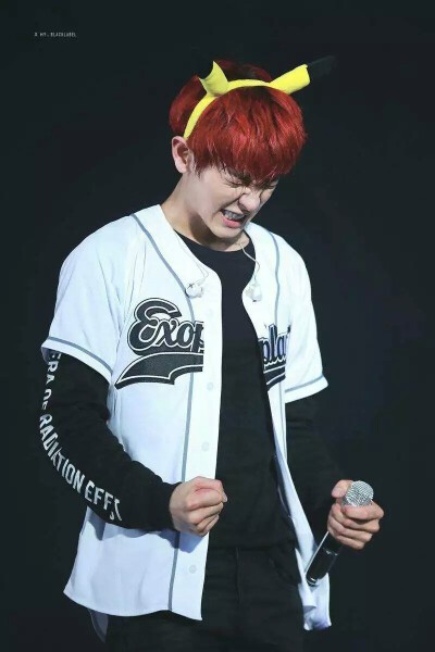 屿灿♢朴灿烈ChanYeol♢三巡♢都让开！皮卡灿要放电啦！十万伏特！