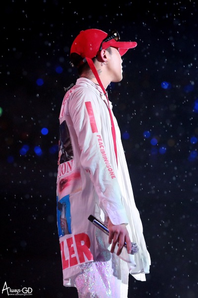 权志龙 GD #权志龙 #GD #G-Dragon #bigbang #音乐 舞台 现场 #王者
