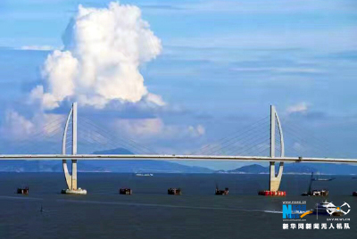 [资讯] 一桥牵手港珠澳 巨龙驰骋仃伶洋(16P)