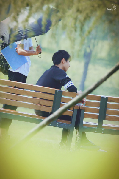 CR：logo