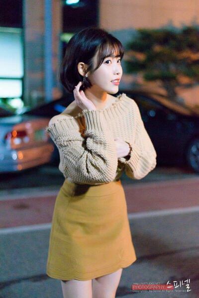 #IU# #李知恩# KBS开放音乐会上下班高清饭拍 图cr:见logo