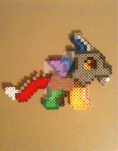拼拼豆豆 作品 小马宝莉 -全家福+其他角色 my little pony
拼豆小站 专注分享 - 拼豆图纸 拼豆材料包 拼豆成品