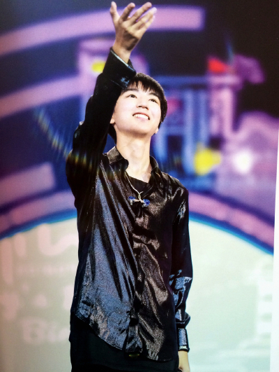 #王俊凯# 201609 王俊凯17岁生日限定pb 高扫18P