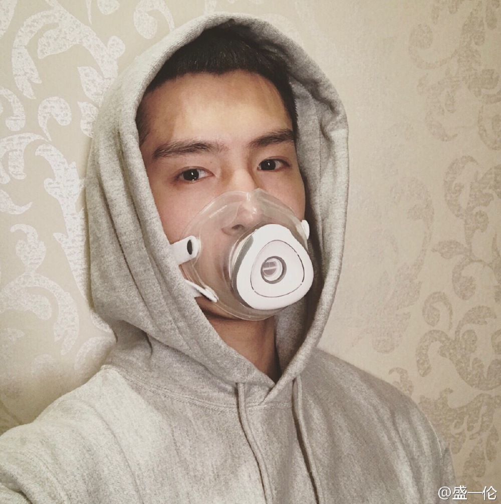 盛一伦