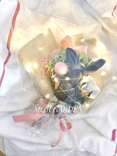 #韩式花束##永生花##干花花束#｛via \ MrsR GARDEN ｝❥韩式灯串丝绒许愿兔子花束