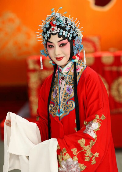 戏曲 京剧 国粹 青衣 国风
京剧演员——李胜素 京剧电影《杨门女将》剧照
《戏风收录集》