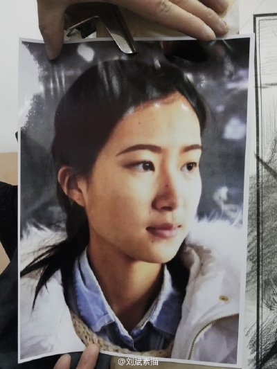 统考和校考多画素描照片