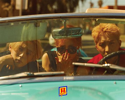 【官推】#PENTAGON##Triple H#
170412 官推更新@CUBE_PTG
TRIPLE H - CONCEPT PHOTO 1
#TRIPLE_H ##泫雅##HUI##E'DAWN#
※转载请注明原出处※ ​​ ​​​