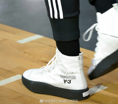 Y3