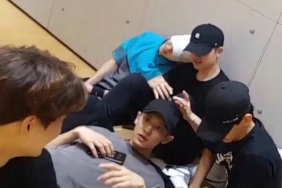 EXO