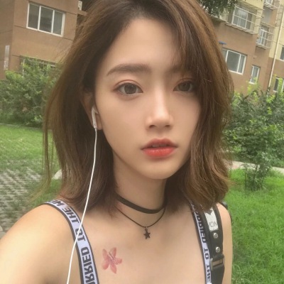 高清女生头像By：GALee_