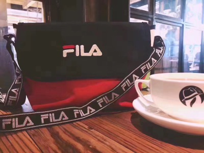 FILA 单肩包
