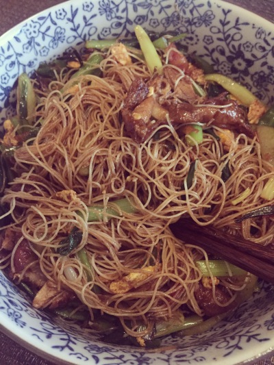午餐愉快…炒米粉
