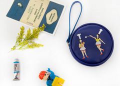 【YIZI新品】KO ME皮革小圆包~黑色/蓝色/绿色/咖啡色