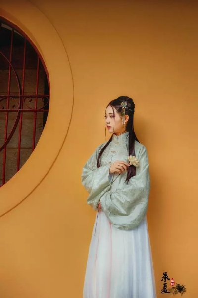 承夏留仙 甘露子