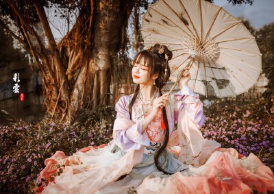 【大菇凉】【岂曰无衣 与子同袍】汉服 同袍 摄影 汉家衣裳 形制 袖制 摄影 气质 意境 唯美 齐腰襦裙 彩云