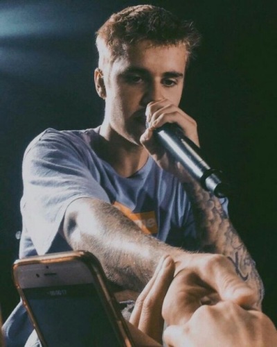 JB.