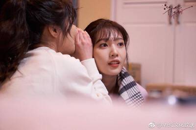 【《#伟大的诱惑者#》幕后剧照】
时贤泰熙...
这对CP真的有毒 糖里带渣[允悲]
#朴秀荣##禹棹奂##文佳煐##金旻载##伟大的诱惑者##MBC月火剧# ​