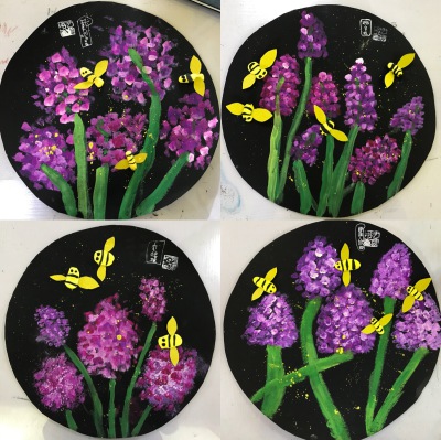 蜜蜂与花丛
