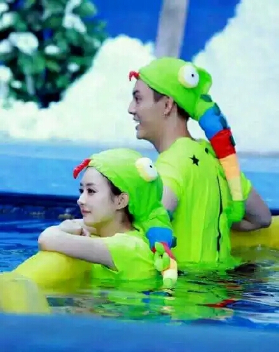 启月夫妇