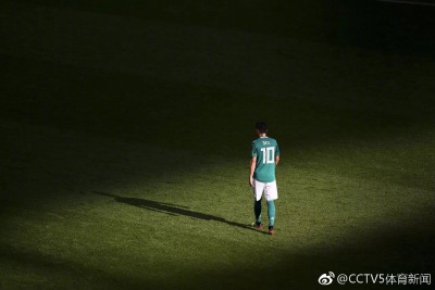中文队名：德国国家男子足球队 外文队名：Deutschland Fussball Bund 运动项目：足球 所属地区：欧洲 成立时间：1900年（庚子年）1月28日 现任主教练：尤阿希姆勒夫：4次世界杯冠军，4次世界杯亚军，3次欧洲杯冠军，…