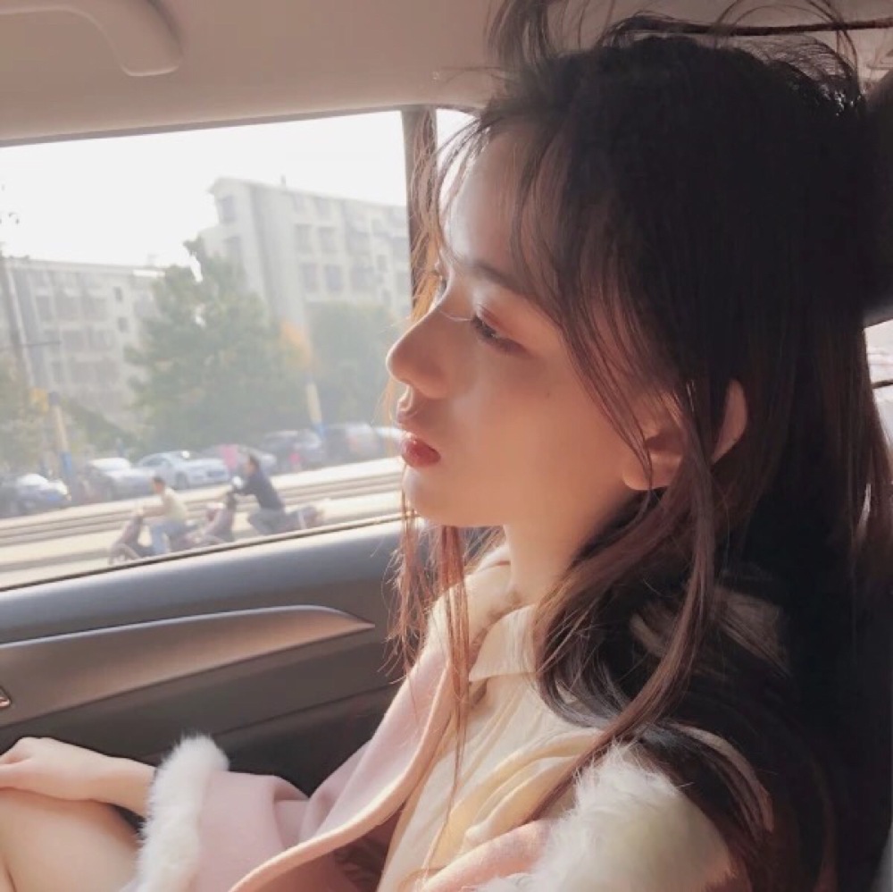 长发 简单随性 卷发 坚定我留长发信心