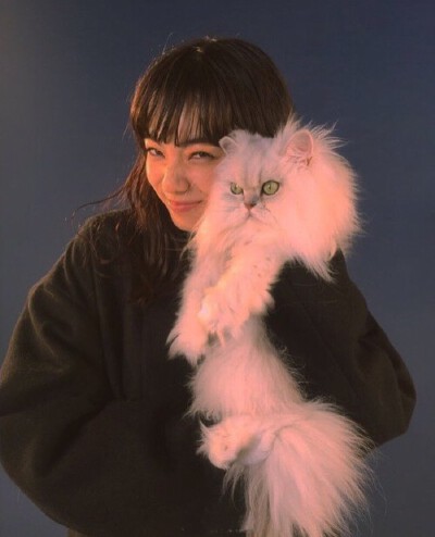 手机壁纸小松菜奈