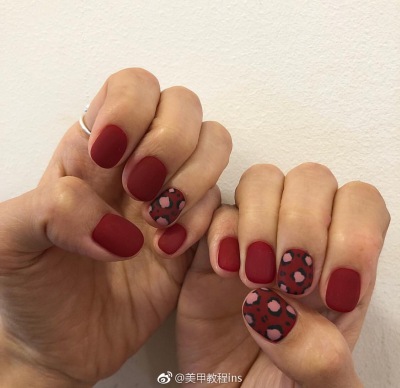 美甲