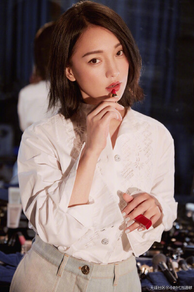 周迅