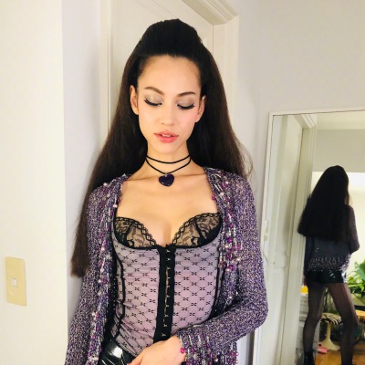 水原希子