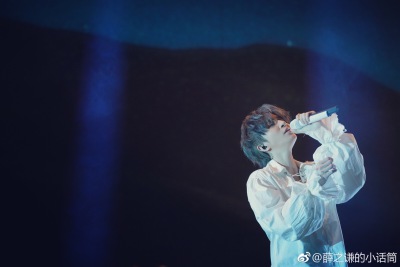＃歌手薛之谦＃
即便情敌无数，我只钟情于你。【图源水印】