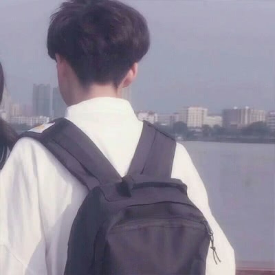 想把你揉进我怀里i