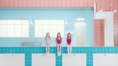 RED VELVET