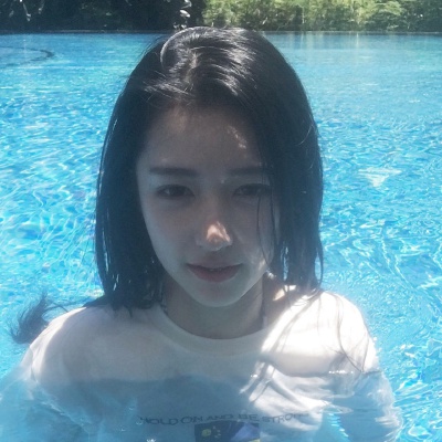 女头