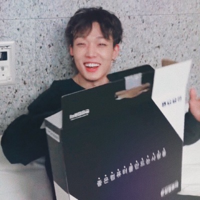 iKON. Bobby 김지원 cr.logo